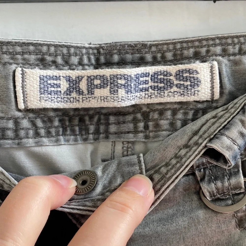 Express Satin Cargo Pants Women's Size: 4 - Picture 5 of 12
